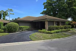 600 Cypress Key Dr, Atlantis, FL 33462 - Photo 1