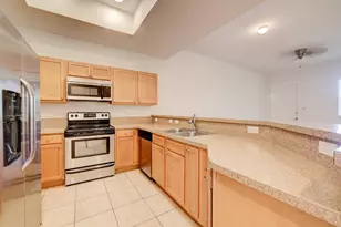 10560 SW Stephanie Way, Port Saint Lucie, FL 34987 - Photo 11