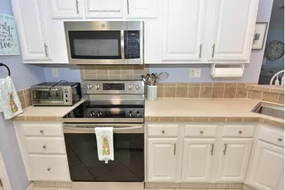 8154 14th Hole Drive, Port Saint Lucie, FL 34952 - Photo 5