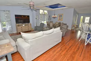 8154 14th Hole Dr, Port Saint Lucie, FL 34952 - Photo 17