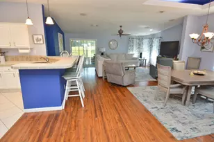 8154 14th Hole Dr, Port Saint Lucie, FL 34952 - Photo 11