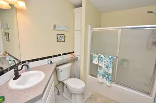 8154 14th Hole Dr, Port Saint Lucie, FL 34952 - Photo 25