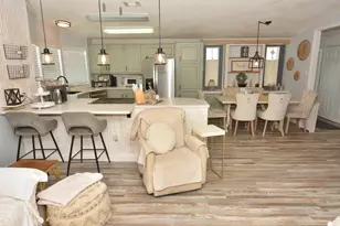 8483 Filifera Ct, Port Saint Lucie, FL 34952 - Photo 11