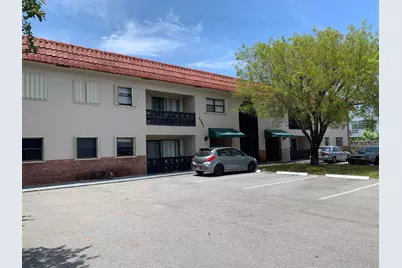 1721 NW 15th View #Unit 12, Boca Raton, FL 33432 - Photo 3