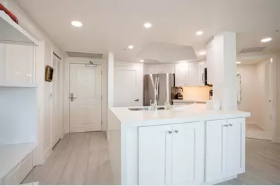 403 S Sapodilla Avenue #604, West Palm Beach, FL 33401 - Photo 5