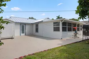 2456 SE Blackhorse St, Port Saint Lucie, FL 34984 - Photo 39