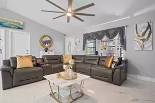 2456 SE Blackhorse St, Port Saint Lucie, FL 34984 - Photo 21