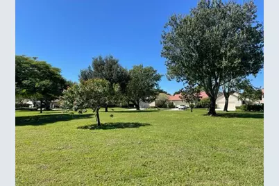 36 Ironwood Way N #36, Palm Beach Gardens, FL 33418 - Photo 13