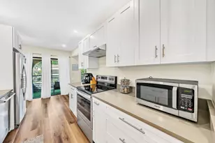 6342 Longboat Ln W, Boca Raton, FL 33433 - Photo 5