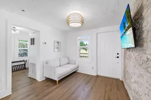 308 SW 1st St, Delray Beach, FL 33444 - Photo 5