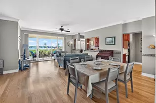 102 Half Moon Cir, Hypoluxo, FL 33462 - Photo 3