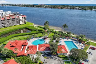 102 Half Moon Cir, Hypoluxo, FL 33462 - Photo 31