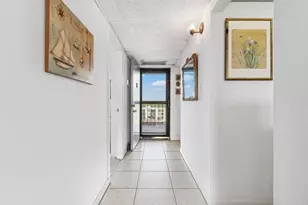 13 Royal Palm Way, Boca Raton, FL 33432 - Photo 5