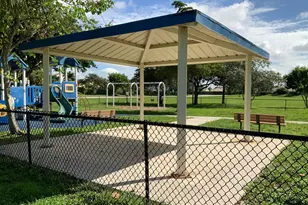 7835 Springfield Lake Dr, Lake Worth, FL 33467 - Photo 45