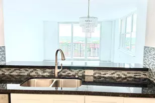 1150 Hillsboro Mile, Pompano Beach, FL 33062 - Photo 5