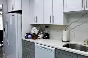 10126 S 44th Terrace S, Boynton Beach, FL 33436 - Photo 9