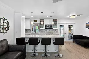 407 Highwood Cir, Jupiter, FL 33458 - Photo 7