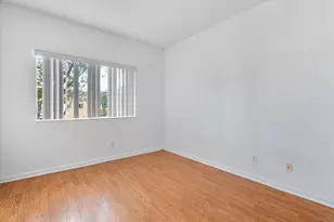 1407 S Santa Catalina Cir, North Lauderdale, FL 33068 - Photo 11