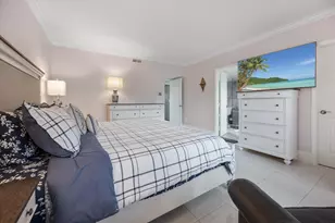 13400 Polo Rd W, Wellington, FL 33414 - Photo 25