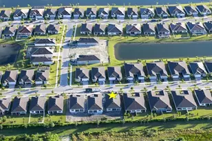 13837 SW Gingerline Dr, Port Saint Lucie, FL 34987 - Photo 3