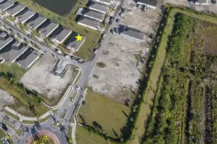 14018 SW Gingerline Dr, Port Saint Lucie, FL 34987 - Photo 3