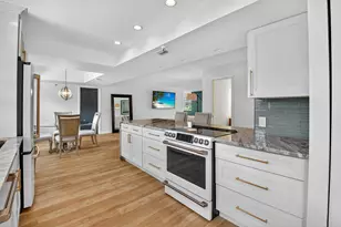 5340 NW 2nd Ave, Boca Raton, FL 33487 - Photo 1
