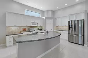 9565 Via Elegante, Wellington, FL 33411 - Photo 15