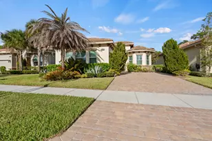 10937 SW Visconti Way, Port Saint Lucie, FL 34986 - Photo 3