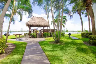 760 Executive Center Dr, West Palm Beach, FL 33401 - Photo 35