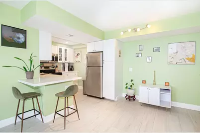 760 Executive Center Drive #24, West Palm Beach, FL 33401 - Photo 7