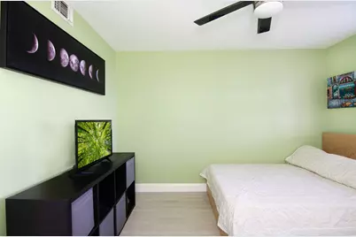 760 Executive Center Drive #24, West Palm Beach, FL 33401 - Photo 19