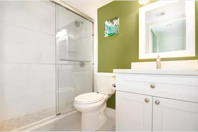 760 Executive Center Drive #24, West Palm Beach, FL 33401 - Photo 15