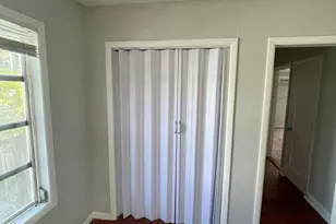 736 Omar Rd, West Palm Beach, FL 33405 - Photo 21