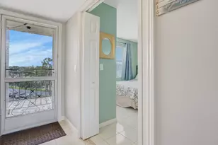 3959 Via Poinciana, Lake Worth, FL 33467 - Photo 5