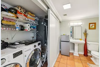 221 NE 17th Street, Delray Beach, FL 33444 - Photo 25