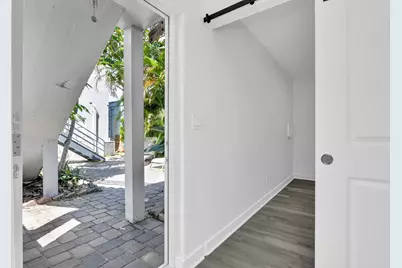 818 N Dixie Highway #3, Lake Worth Beach, FL 33460 - Photo 5