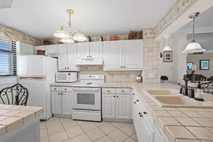 9940 S Ocean Dr, Jensen Beach, FL 34957 - Photo 5