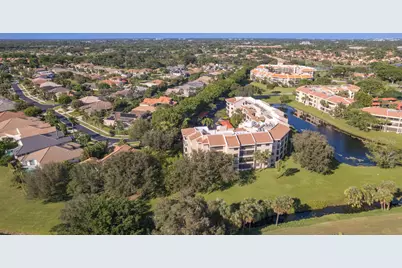 7546 La Paz Boulevard #105, Boca Raton, FL 33433 - Photo 5