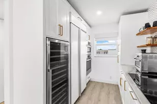 1001 E Camino Real, Boca Raton, FL 33432 - Photo 9