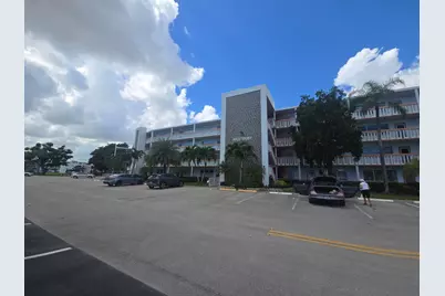 2010 Westbury F #2010, Deerfield Beach, FL 33442 - Photo 19