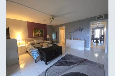 2010 Westbury F #2010, Deerfield Beach, FL 33442 - Photo 11