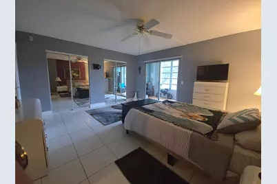 2010 Westbury F #2010, Deerfield Beach, FL 33442 - Photo 13