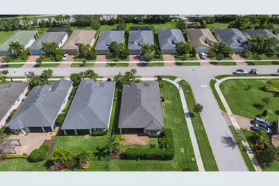 11416 SW Lake Park Drive, Port Saint Lucie, FL 34987 - Photo 3