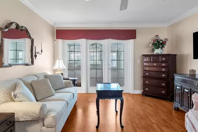 2930 Crosley Drive E #M, West Palm Beach, FL 33415 - Photo 5