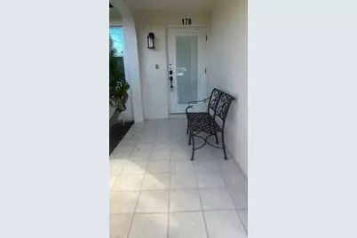 178 Lake Susan Lane, West Palm Beach, FL 33411 - Photo 3