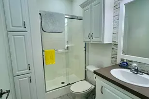 413 Hibiscus Dr, Deerfield Beach, FL 33442 - Photo 23