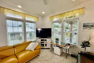 413 Hibiscus Dr, Deerfield Beach, FL 33442 - Photo 13