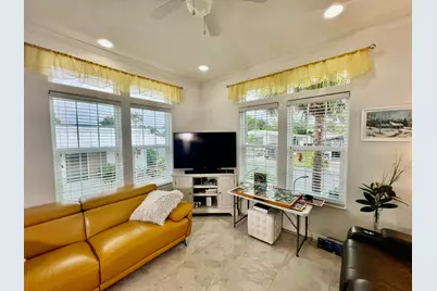 413 Hibiscus Drive, Deerfield Beach, FL 33442 - Photo 15