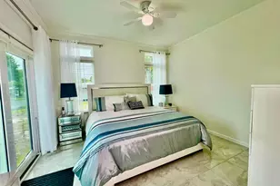 413 Hibiscus Dr, Deerfield Beach, FL 33442 - Photo 5