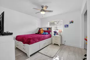 449 SW 4th Ave, Boynton Beach, FL 33435 - Photo 25